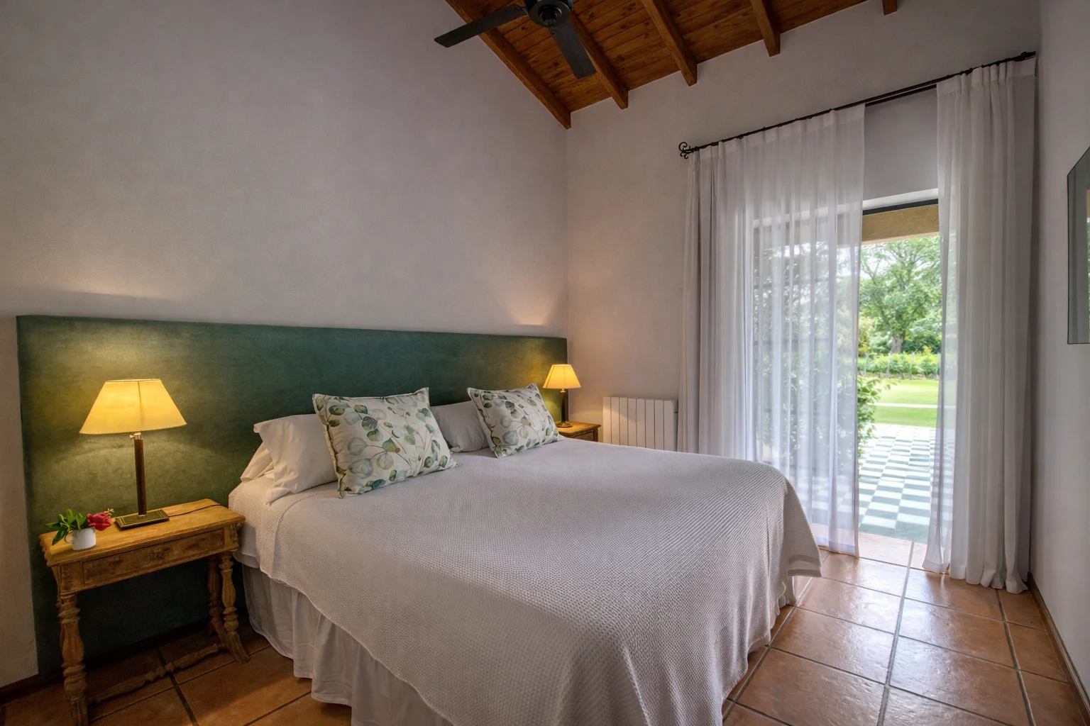 Compact room